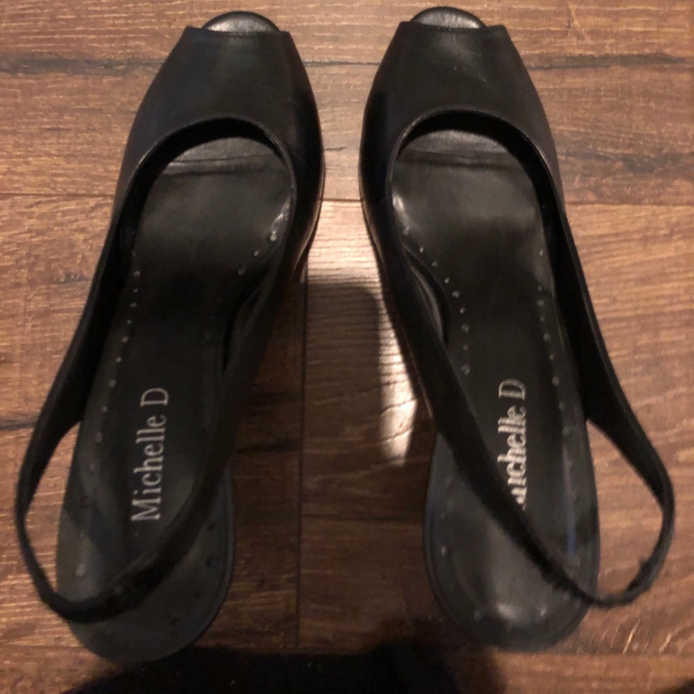 Open toe heels - Picture 3 of 3